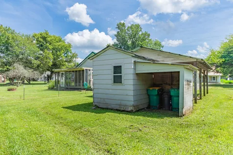 330 Holly Grove Road Lewisburg TN 37091