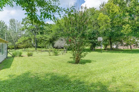 330 Holly Grove Road Lewisburg TN 37091