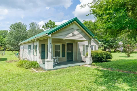 330 Holly Grove Road Lewisburg TN 37091