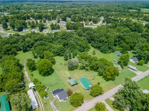 330 Holly Grove Road Lewisburg TN 37091