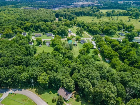 330 Holly Grove Road Lewisburg TN 37091