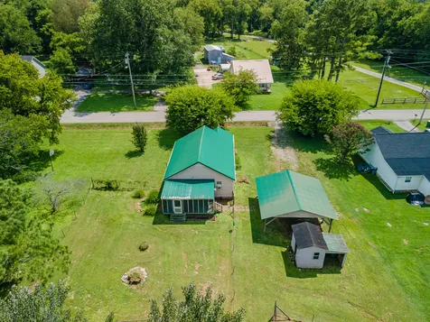 330 Holly Grove Road Lewisburg TN 37091