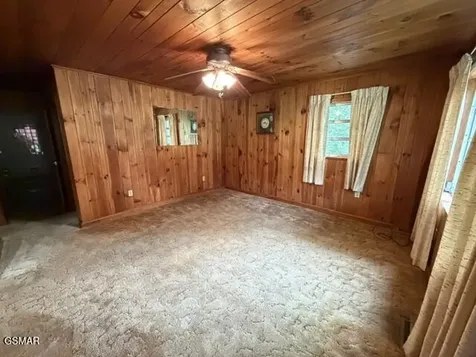 1322 Second Lane Sevierville TN 37876