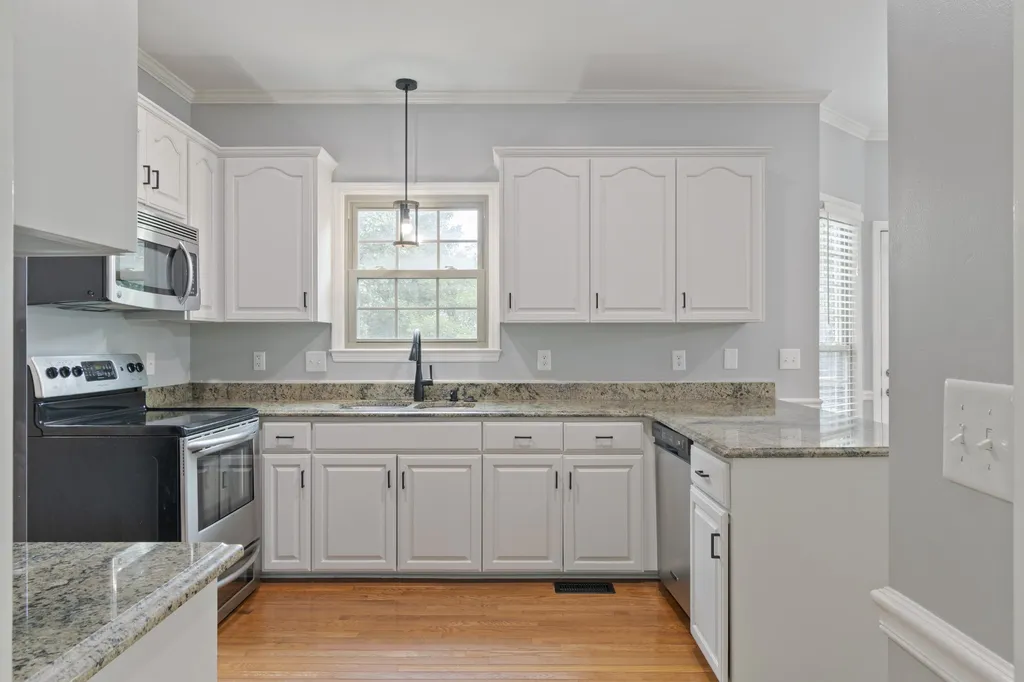 2100 Woodwind Point Mount Juliet TN 37122