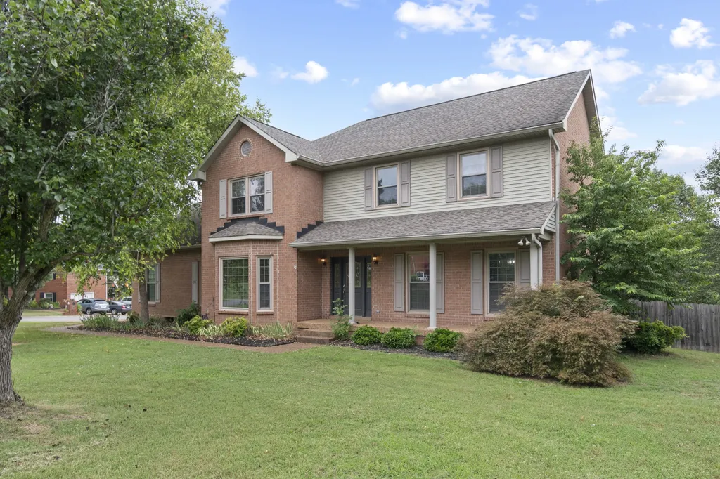 2100 Woodwind Point Mount Juliet TN 37122
