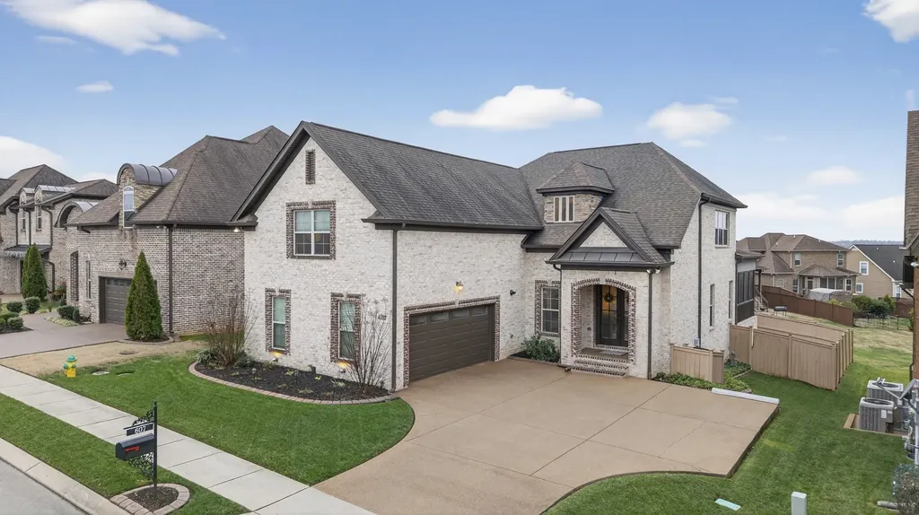 607 Southshore Point Mount Juliet TN 37122