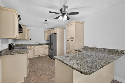 307 Austin Drive Franklin KY 42134