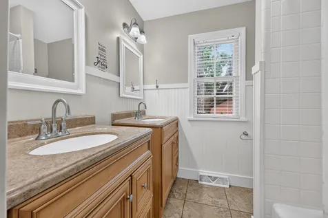 307 Austin Drive Franklin KY 42134