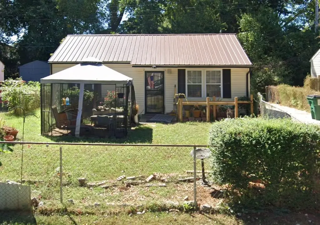 228 Burch Road Clarksville TN 37042