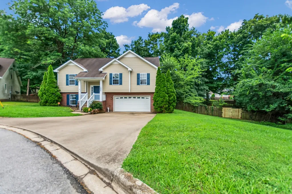 1848 Kaitlyn Virginia Court Clarksville TN 37042