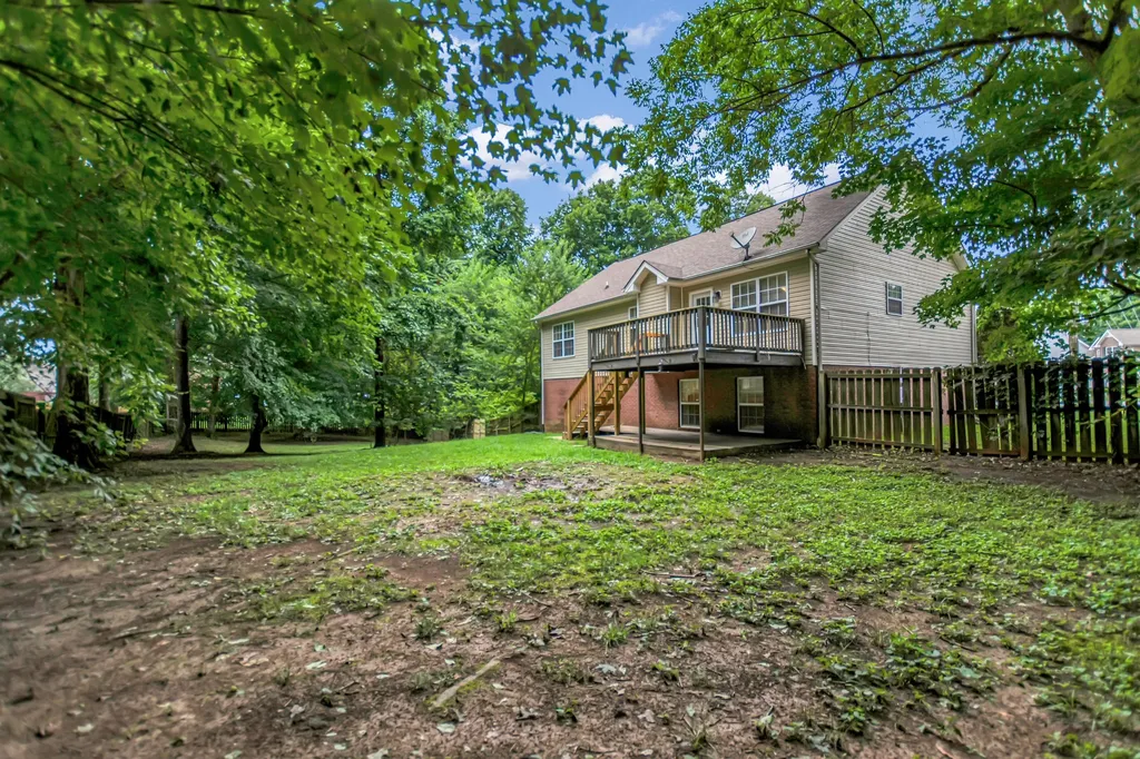 1848 Kaitlyn Virginia Court Clarksville TN 37042