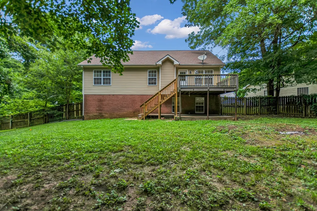 1848 Kaitlyn Virginia Court Clarksville TN 37042