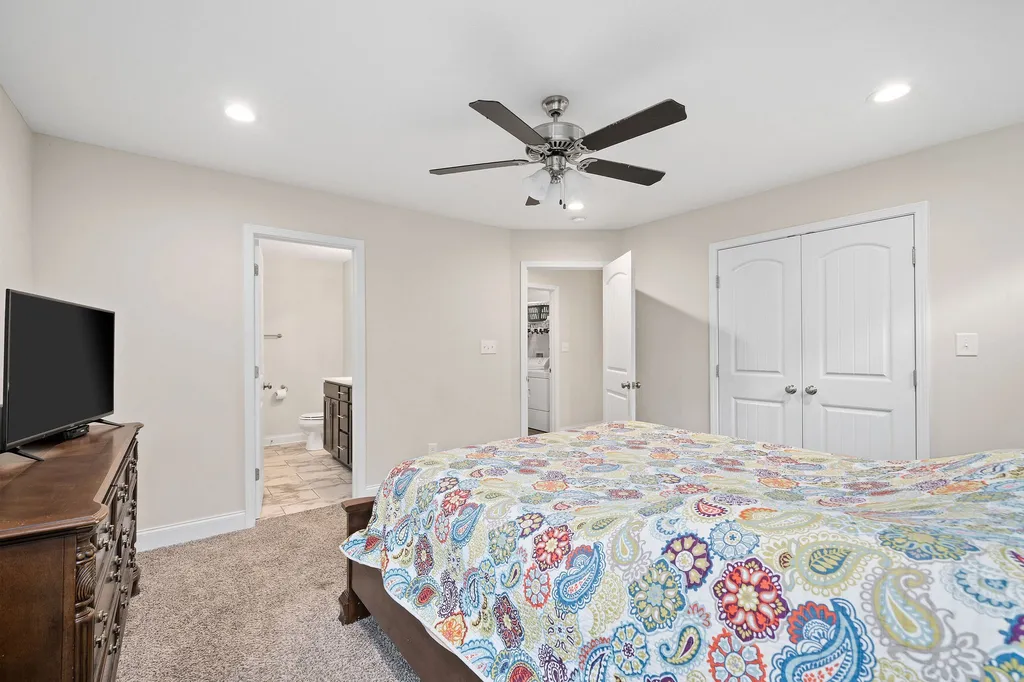 1725 Rains Road Clarksville TN 37042