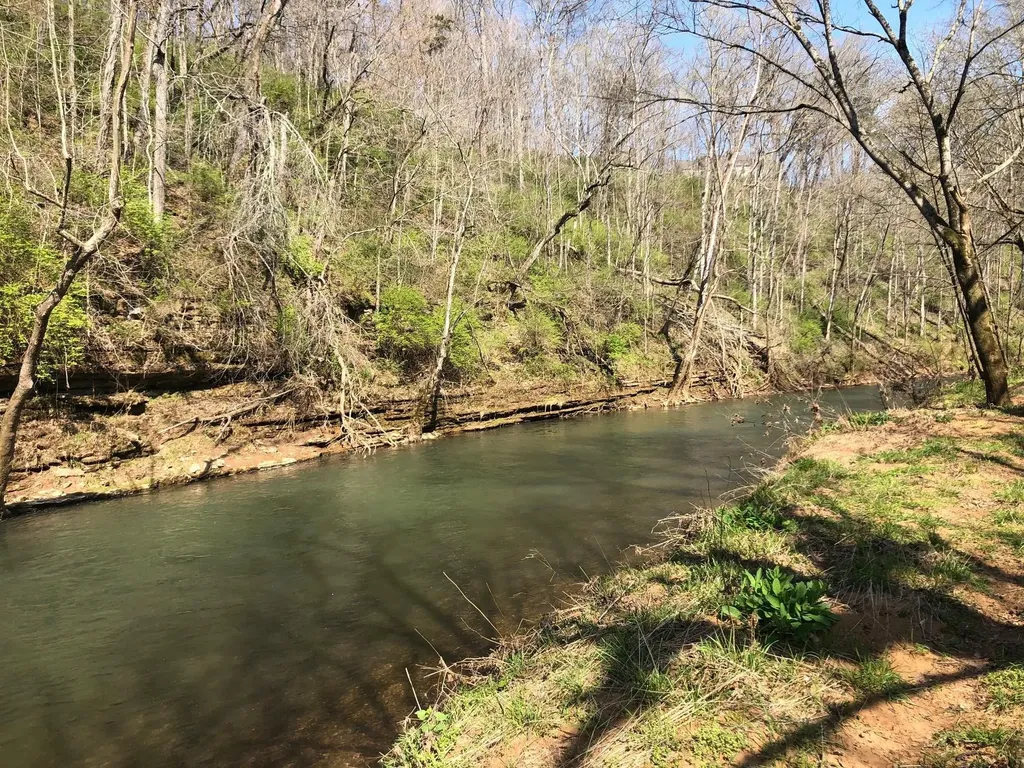 1725 Rains Road Clarksville TN 37042