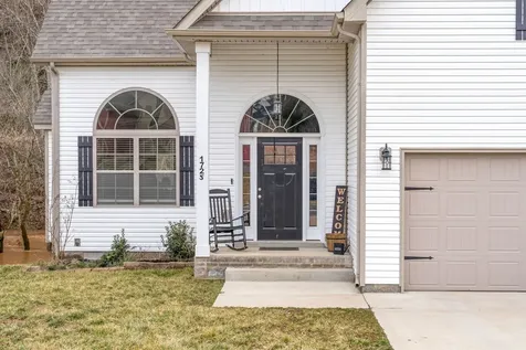 1725 Rains Road Clarksville TN 37042