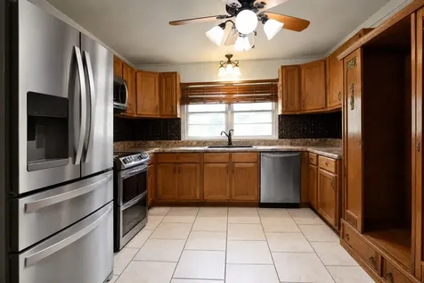 165 Smith Lane Camden TN 38320