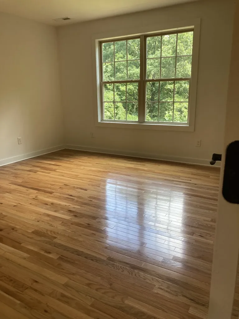 11114 Moss Branch Road Bon Aqua TN 37025