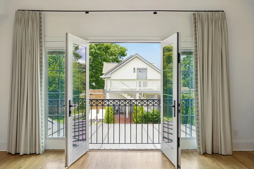 929 Acklen Avenue Nashville TN 37203