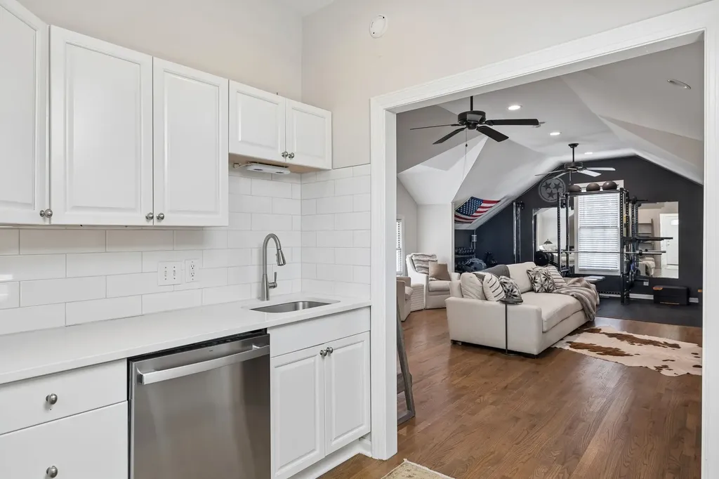 929 Acklen Avenue Nashville TN 37203