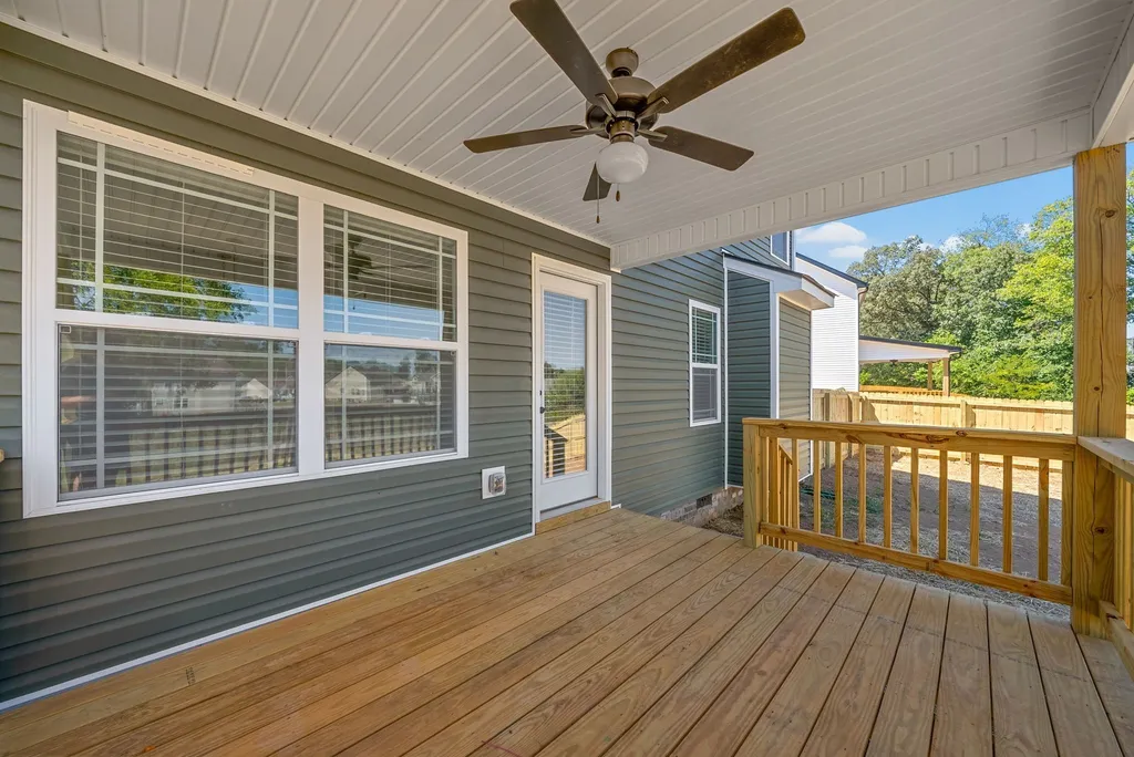 1227 Iris Glen Drive Clarksville TN 37042