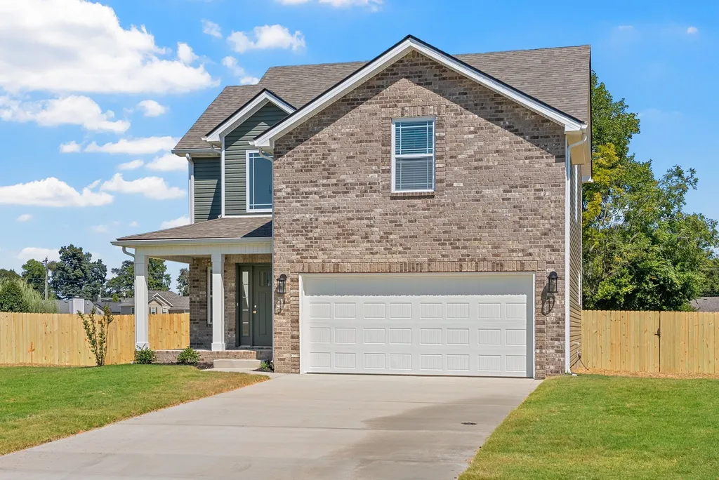 1227 Iris Glen Drive Clarksville TN 37042