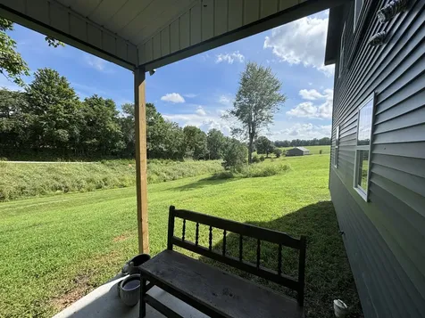 147 Black Ridge Road Lynnville TN 38472
