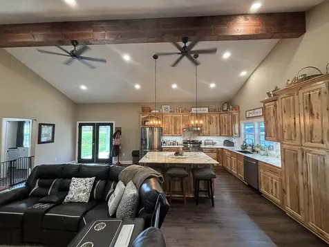 147 Black Ridge Road Lynnville TN 38472