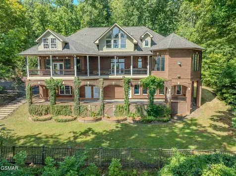 431 Thomas Loop Road Sevierville TN 37876