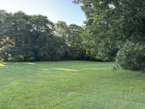 463 E Illinois Avenue Whitwell TN 37397