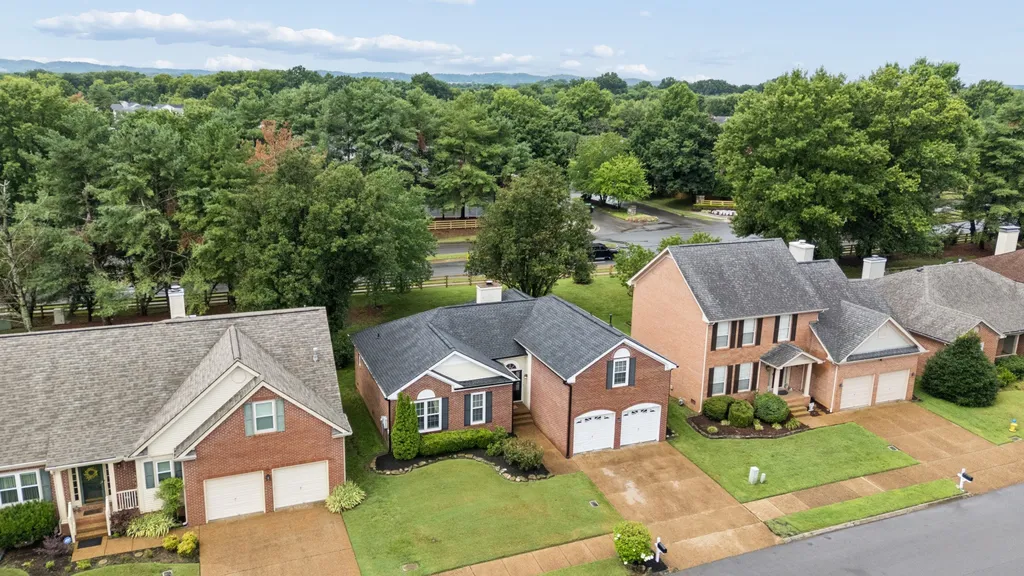 176 Crestfield Place Franklin TN 37069