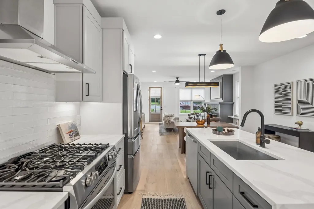 1523 Ward Avenue Nashville TN 37206