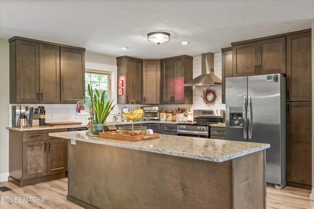 172 Fox Hunter Road Maynardville TN 37807
