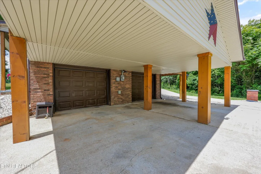 172 Fox Hunter Road Maynardville TN 37807