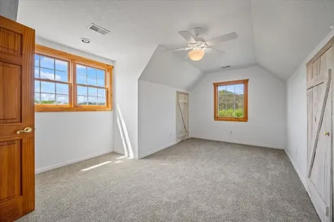 216 Old Wolf Hill Road Bethpage TN 37022