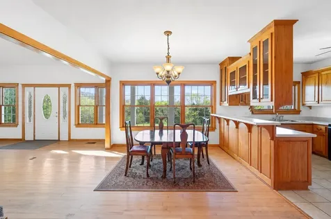 216 Old Wolf Hill Road Bethpage TN 37022