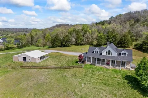 216 Old Wolf Hill Road Bethpage TN 37022