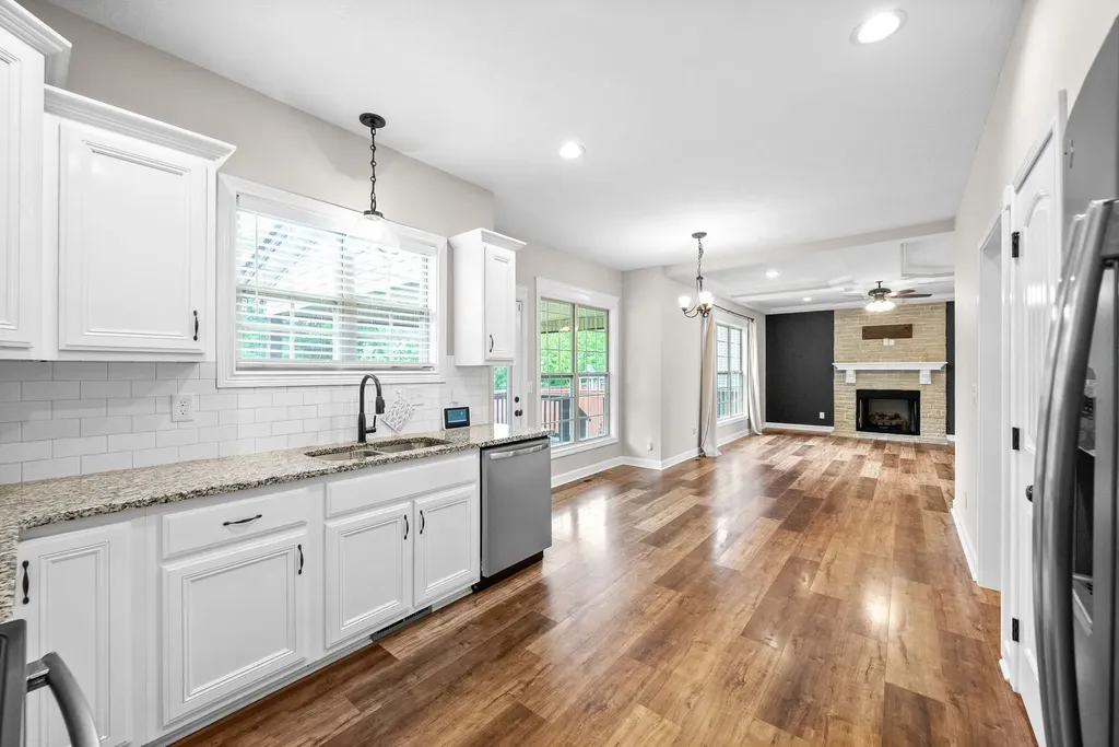 1697 Ellie Piper Circle Clarksville TN 37043