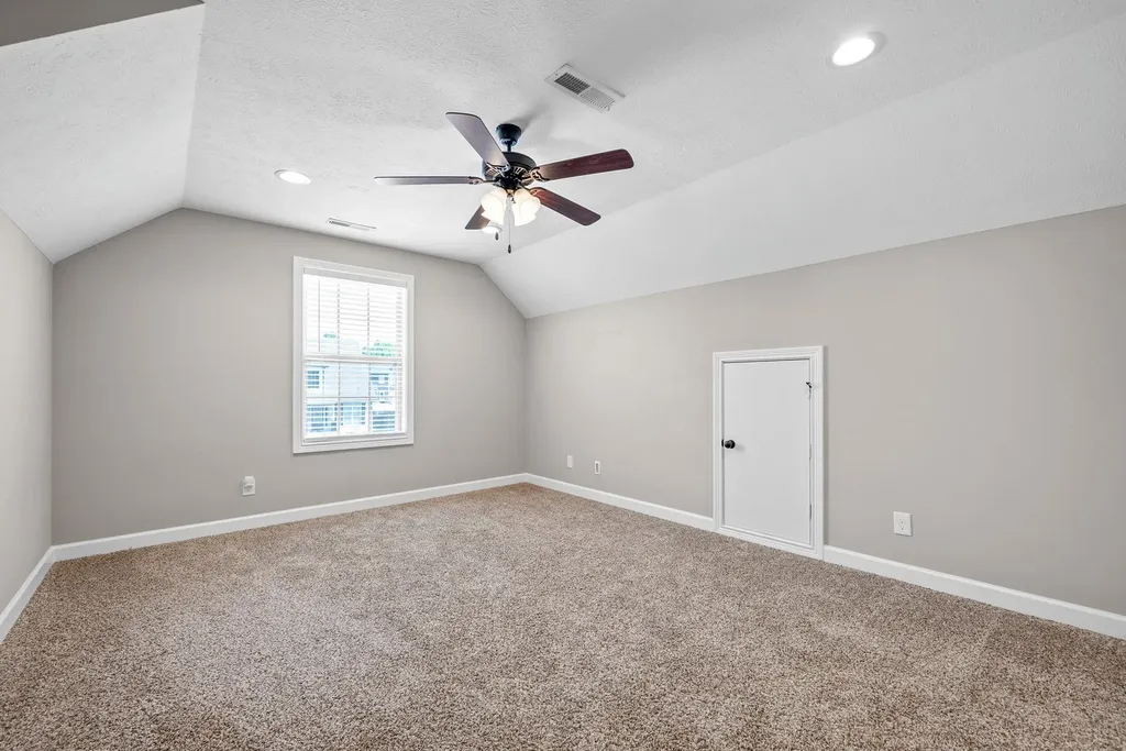 1697 Ellie Piper Circle Clarksville TN 37043