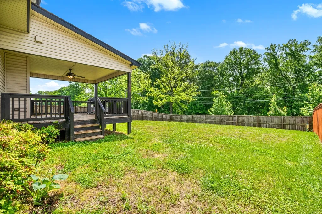 1697 Ellie Piper Circle Clarksville TN 37043