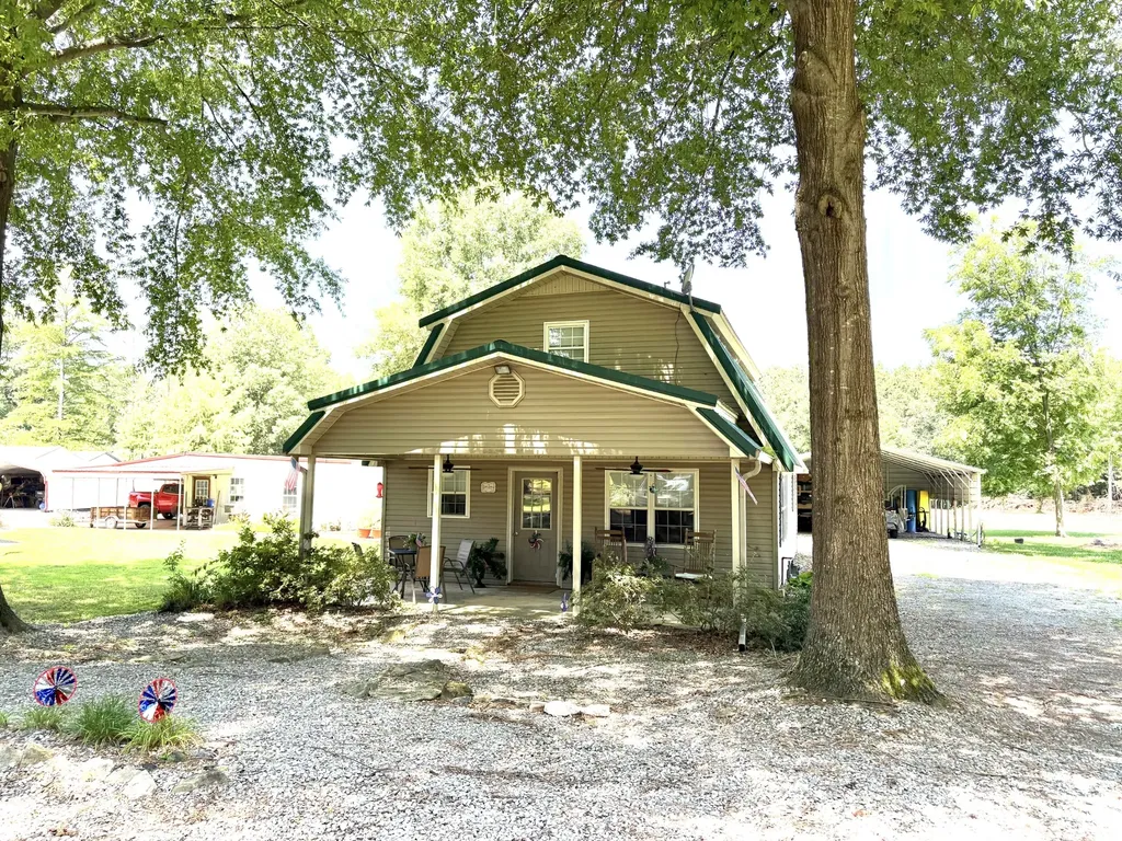 104 Rickman Drive Springville TN 38256