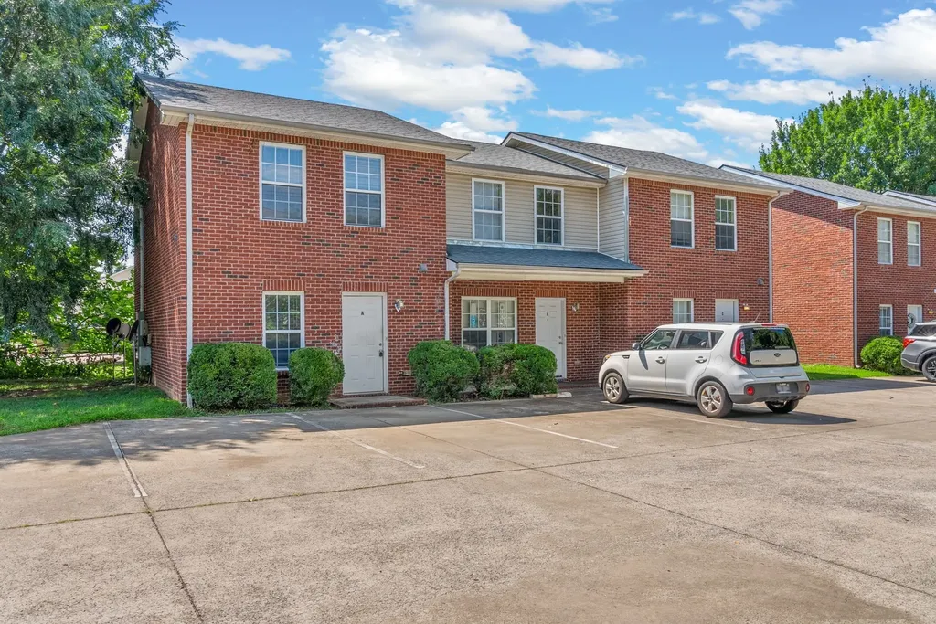 295 Raleigh Drive Clarksville TN 37042