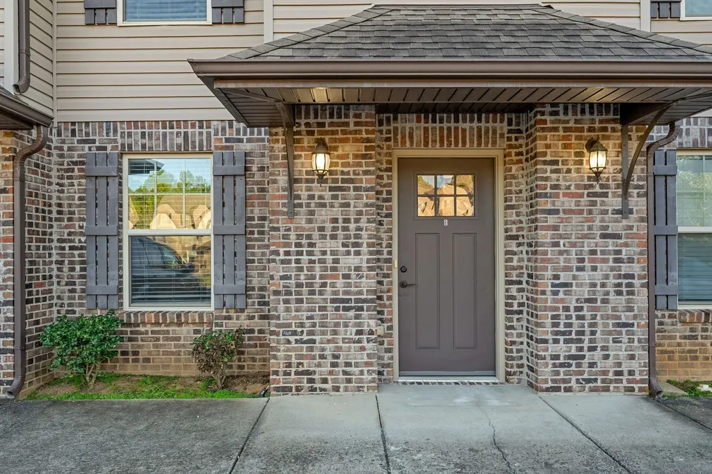 1772 Springwater Drive Clarksville TN 37042
