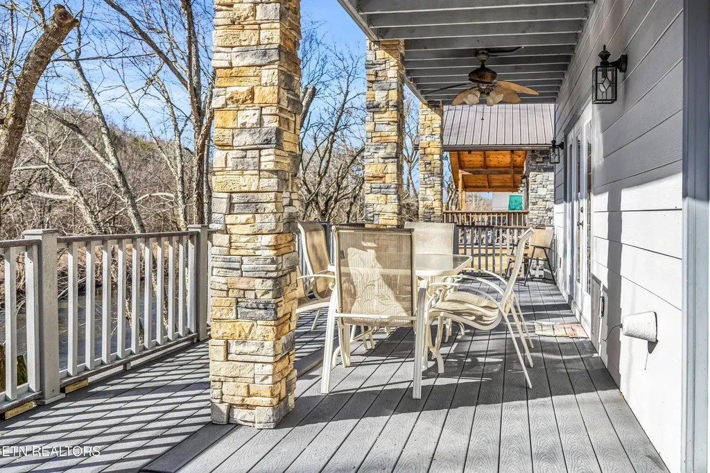 128 Rafter Road Tellico Plains TN 37385