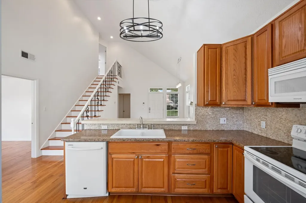 809 Tamarack, S Madison TN 37115