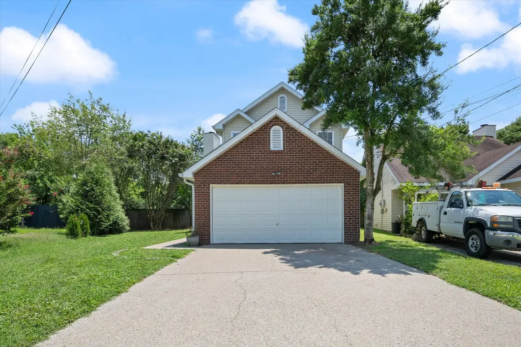 809 Tamarack, S Madison TN 37115
