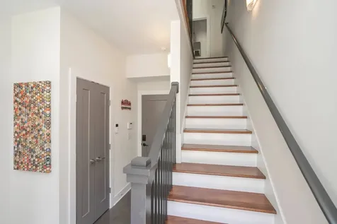 2128 9th Ave, N Nashville TN 37208