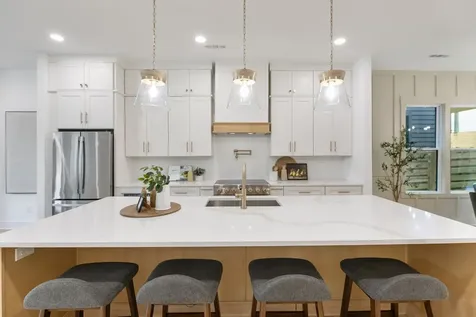 1213 Montgomery Avenue Nashville TN 37207