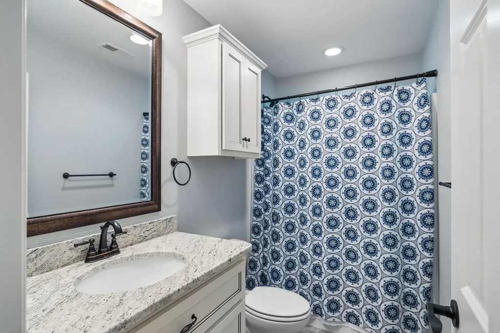 943 Nashs Nook Columbia TN 38401