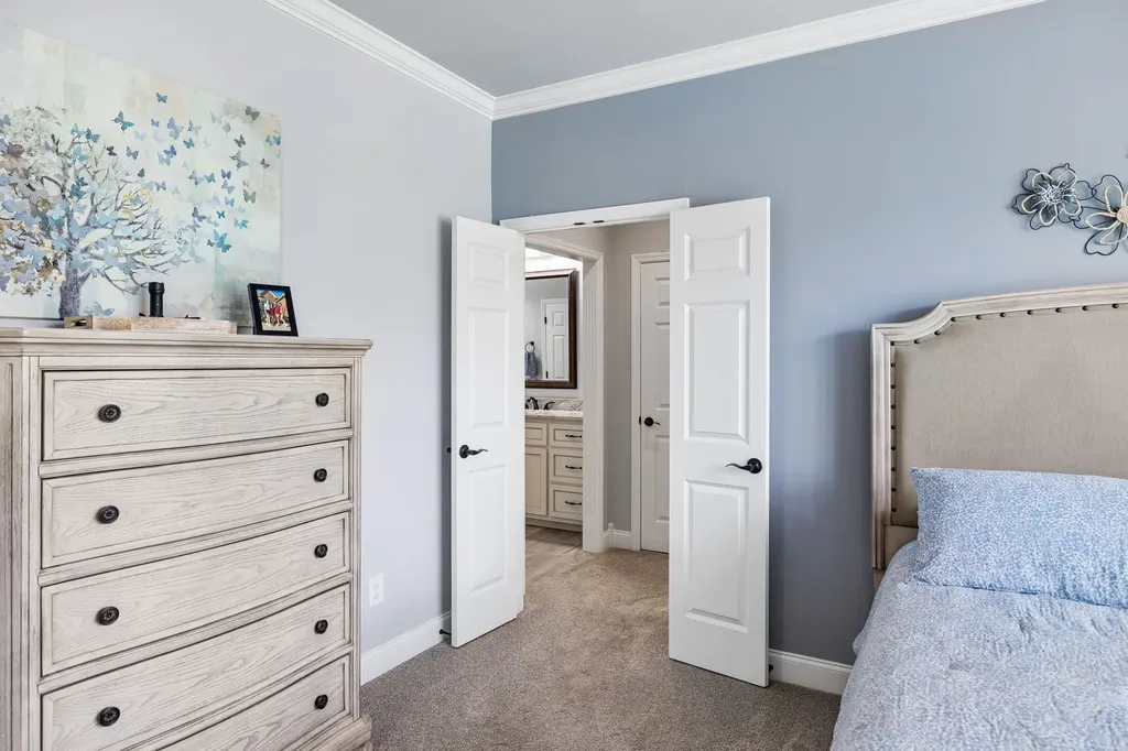 943 Nashs Nook Columbia TN 38401