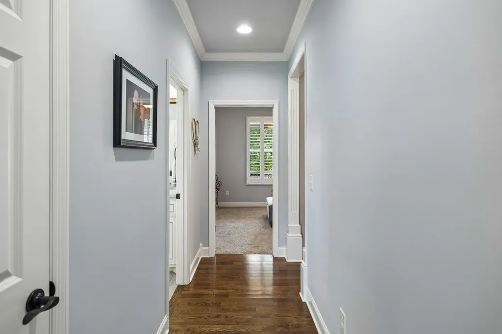 943 Nashs Nook Columbia TN 38401